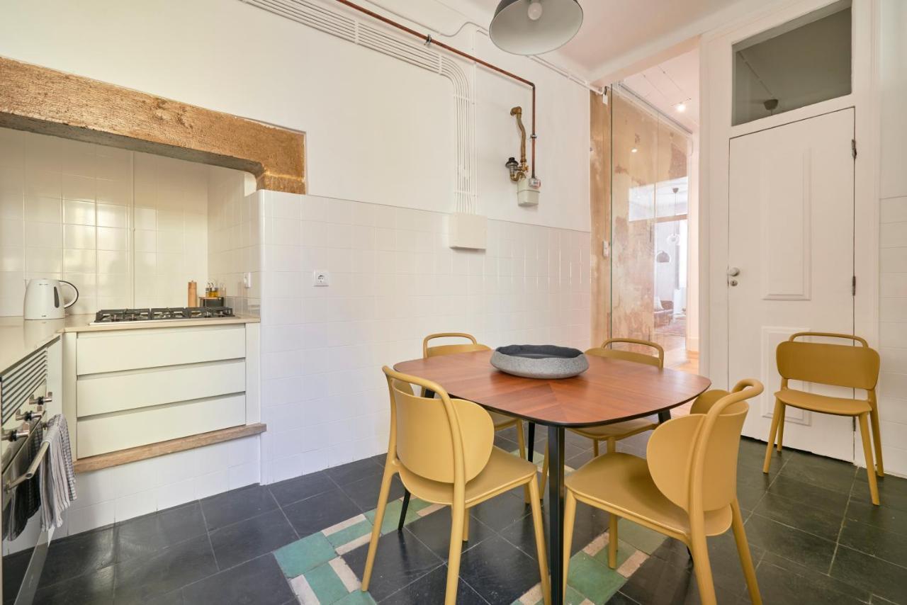 Apartamento Sunny Pink Street Historical Apt, By Timecooler *